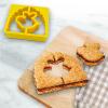 imageTovolo Breakfast Shaper  Pig 818014Bee  Hive